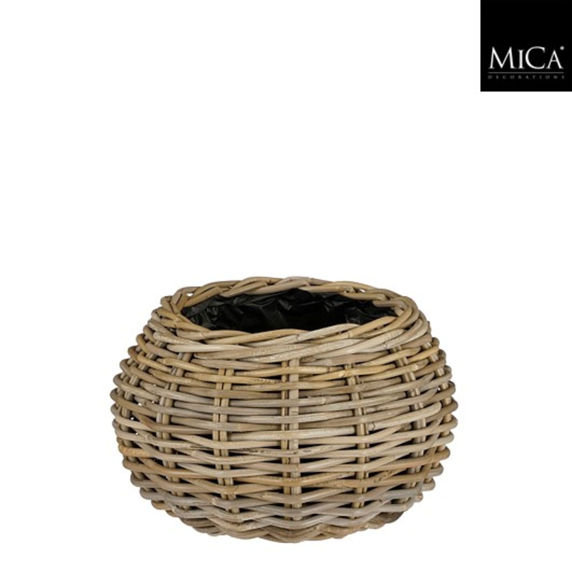 Marcia mand rond grijs