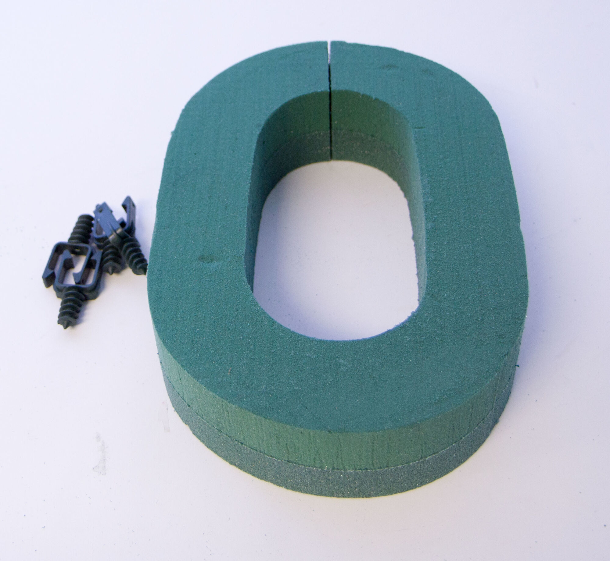 Oasis Foam Frame Letter - O