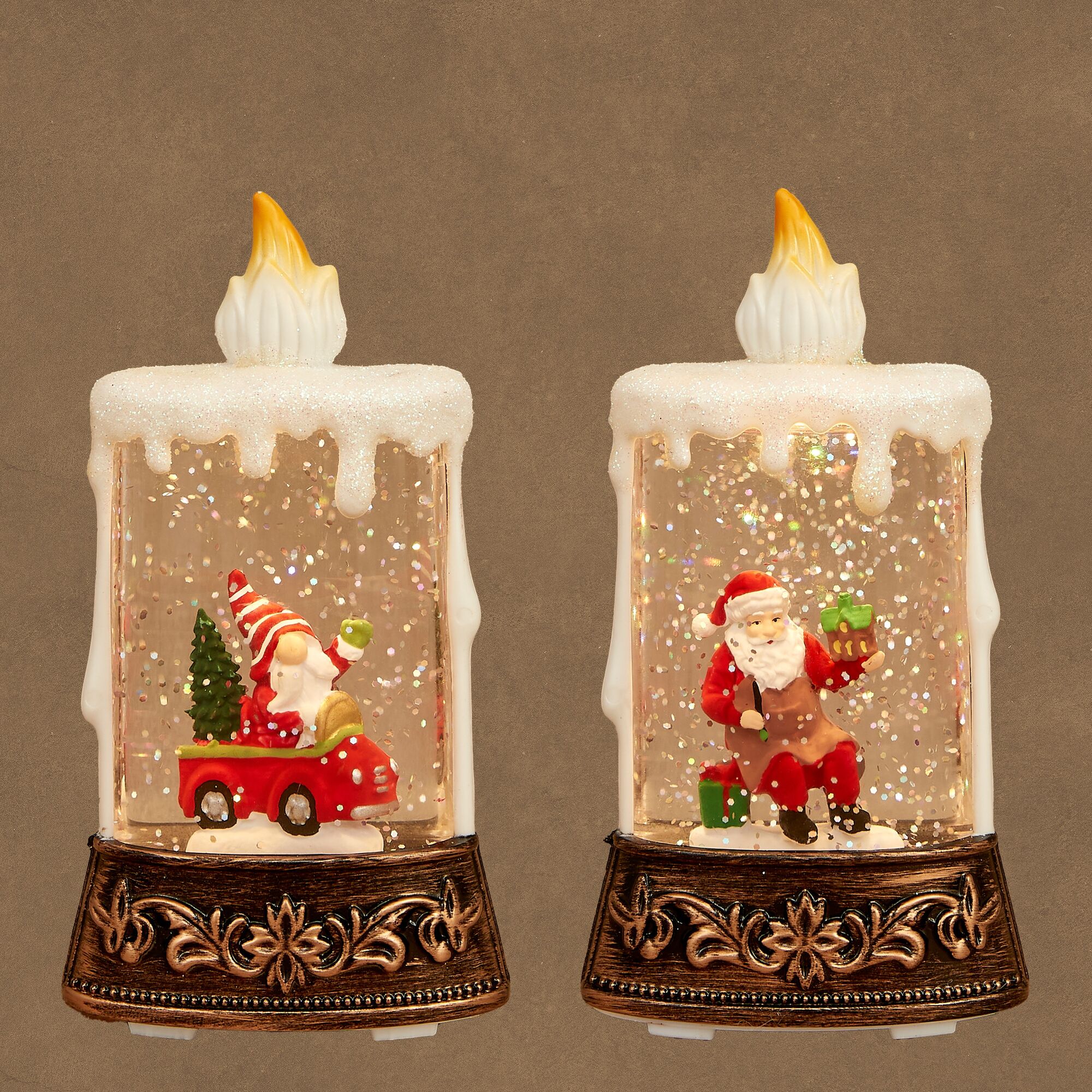 Lantaarn gnoom kerstman brons 2 assorti led battery operated en timer