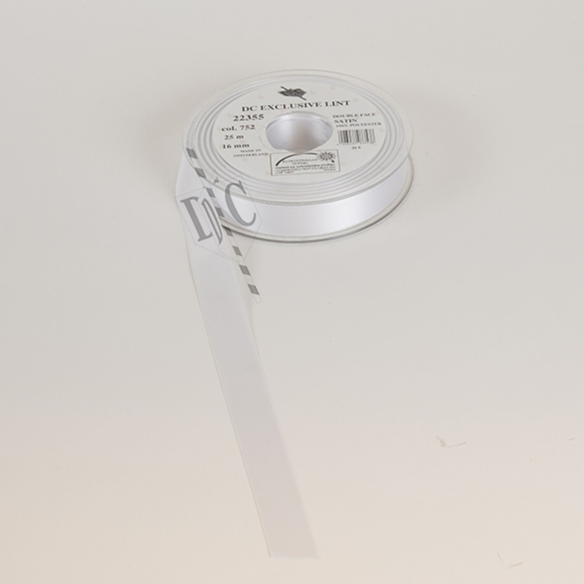 752 - Graflint 16 mm - Wit